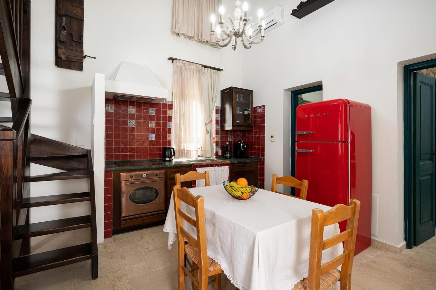 Orelia Cretan Deluxe Apartments Kamilari Ngoại thất bức ảnh