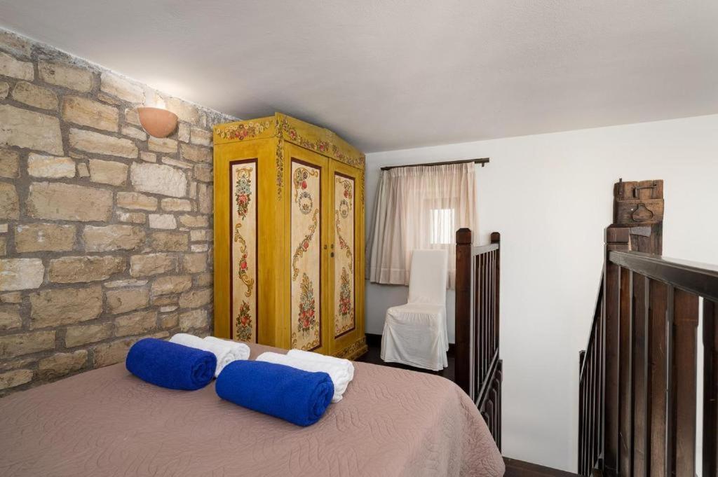 Orelia Cretan Deluxe Apartments Kamilari Ngoại thất bức ảnh