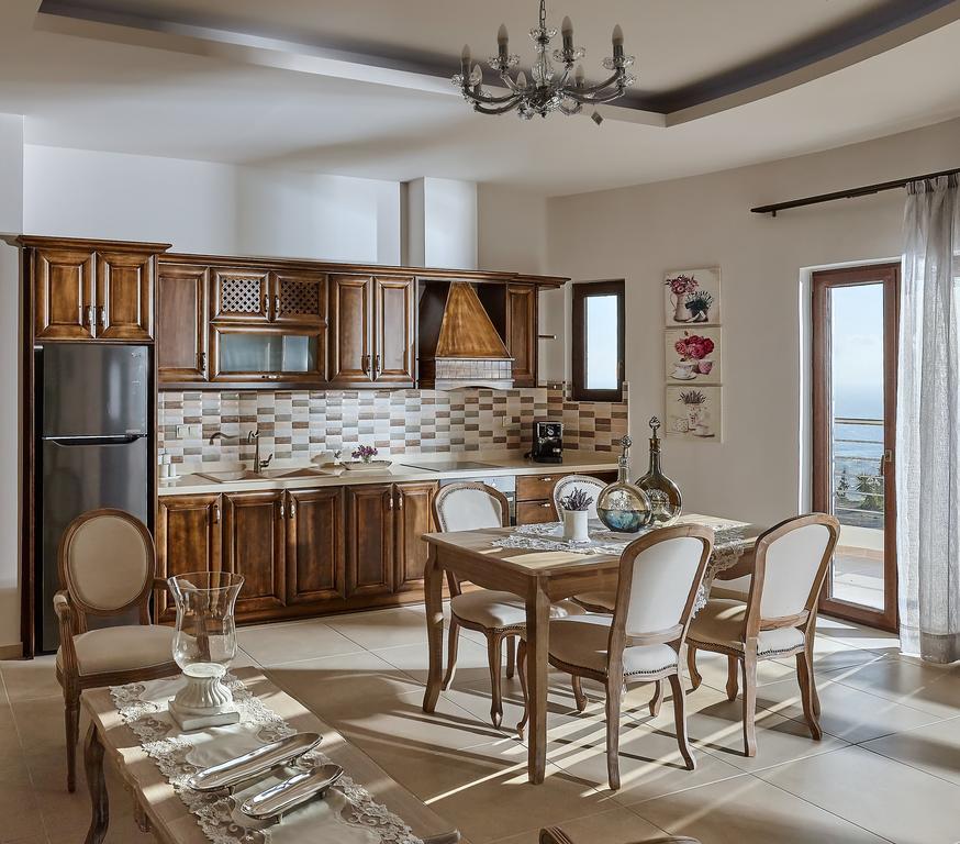 Orelia Cretan Deluxe Apartments Kamilari Ngoại thất bức ảnh