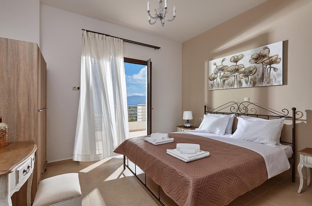 Orelia Cretan Deluxe Apartments Kamilari Ngoại thất bức ảnh
